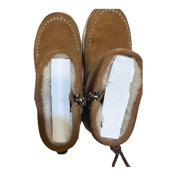 UGGs - Kids Tan UGGs, Size 12/30, T Cali Moc Campfire, Booties. - Picture 4 of 6